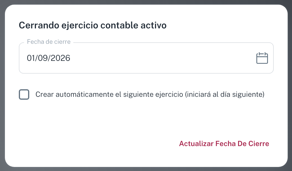 La ventana Cerrando ejercicio contable activo: fecha de cierre, la casilla para crear el siguiente ejercicio y el botón de confirmación