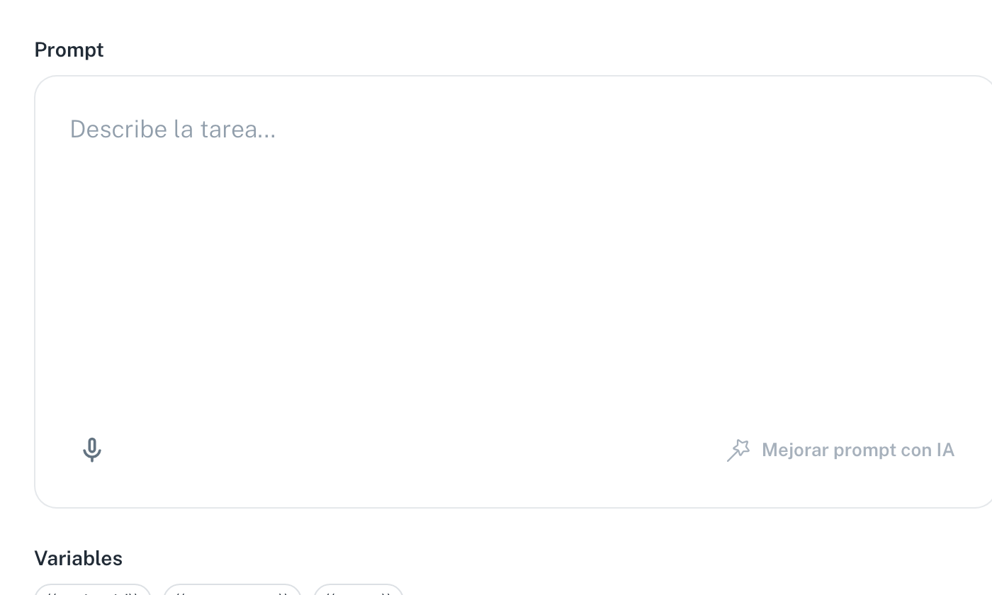 El prompt de la rutina, con el micrófono para dictarlo y el botón Mejorar prompt con IA
