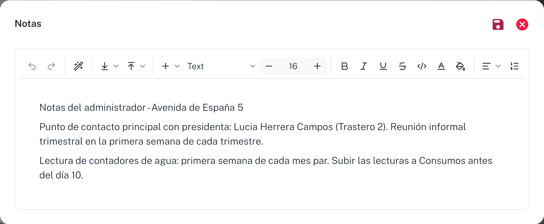 La ventana de edición de un bloque: el editor de texto enriquecido con su barra de herramientas y, arriba a la derecha, el disquete para guardar y la X para cerrar