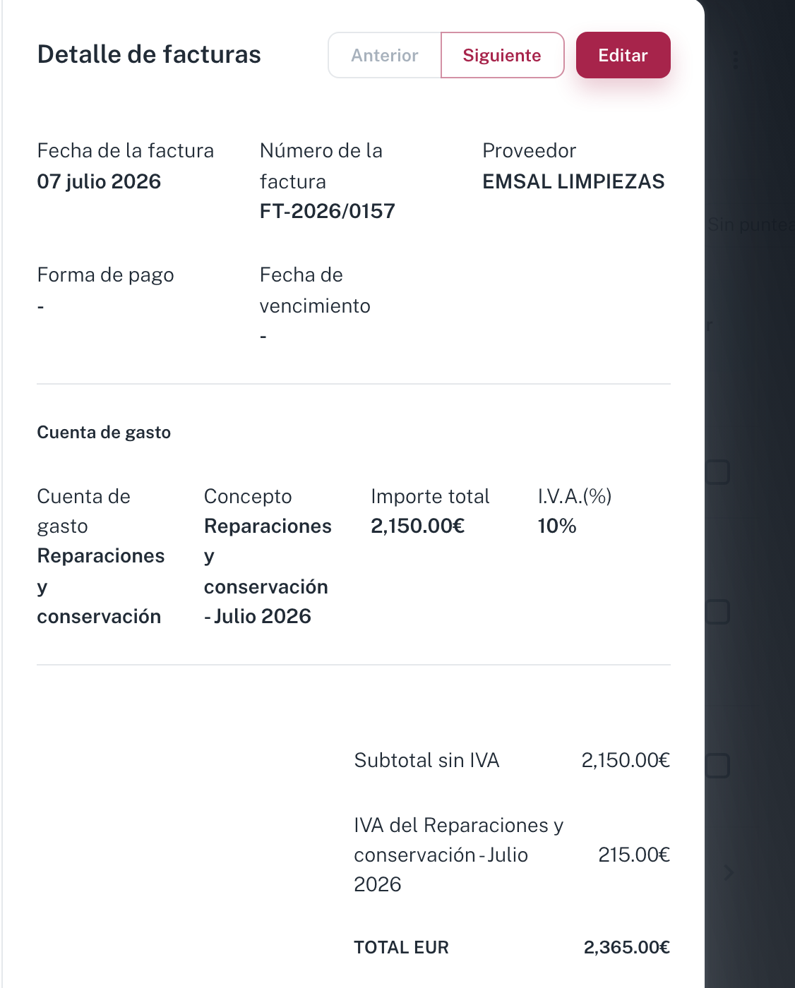 La columna de datos del Detalle de facturas: cabecera, cuenta de gasto y el desglose de totales